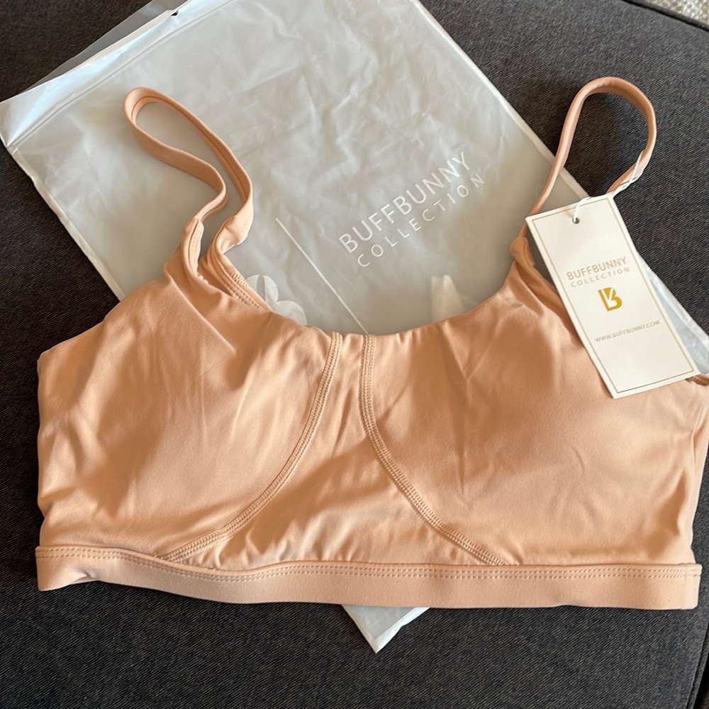 Buff Bunny spin sports bra